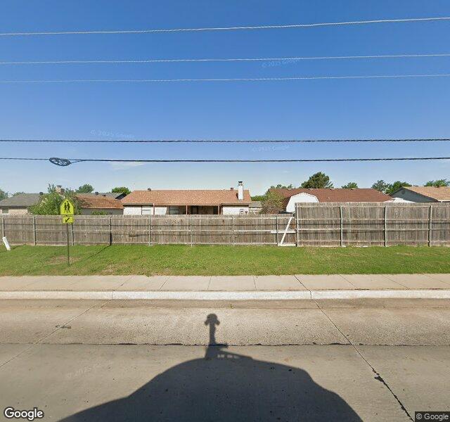 Ranchwood Nursing Center nursing home in Yukon, OK - Photo 2 of 2