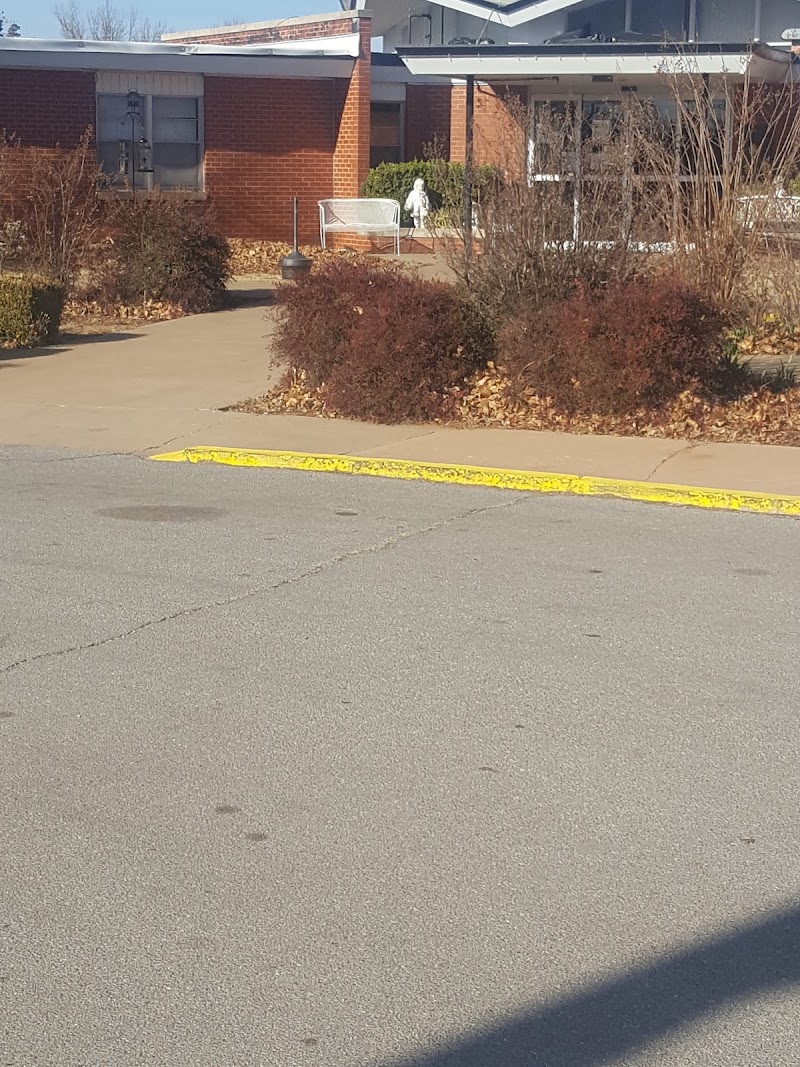 CORDELL NURSING AND REHABILITATION nursing home in CORDELL, OK - Photo 2 of 3