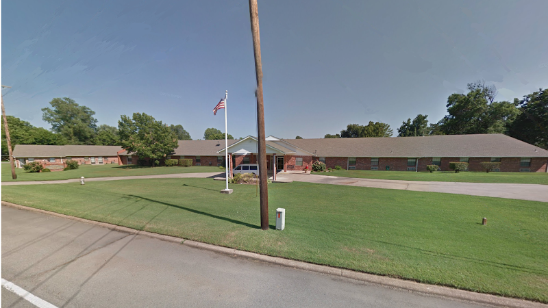 FORT GIBSON CARE & REHAB CENTER nursing home in FORT GIBSON, OK - Photo 2 of 5