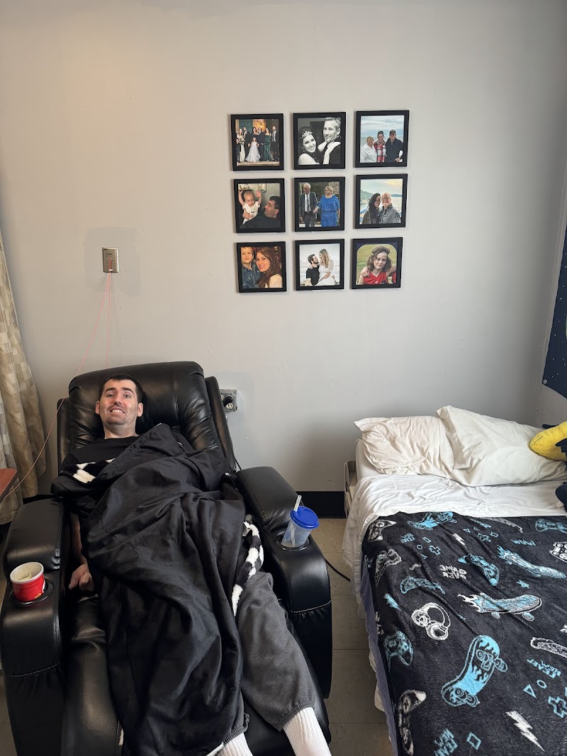 Shady Rest Care Center nursing home in Pryor, OK - Photo 4 of 5