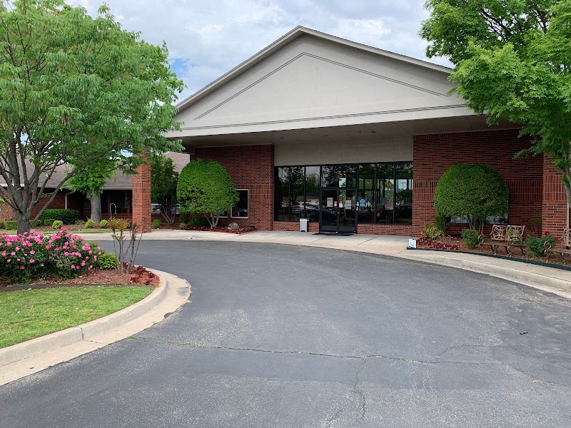 GRACE SKILLED NURSING AND THERAPY JENKS nursing home in JENKS, OK - Photo 2 of 5