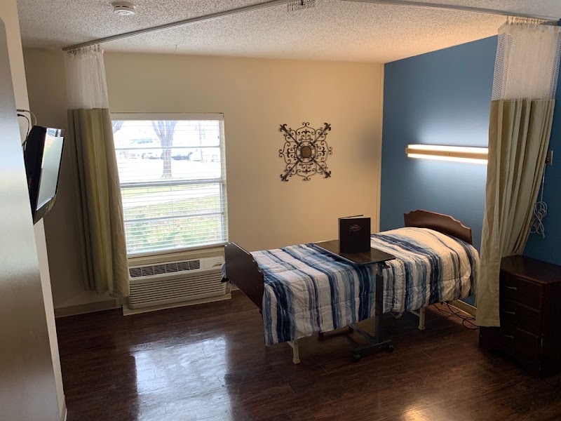 TULSA NURSING CENTER nursing home in TULSA, OK - Photo 2 of 8