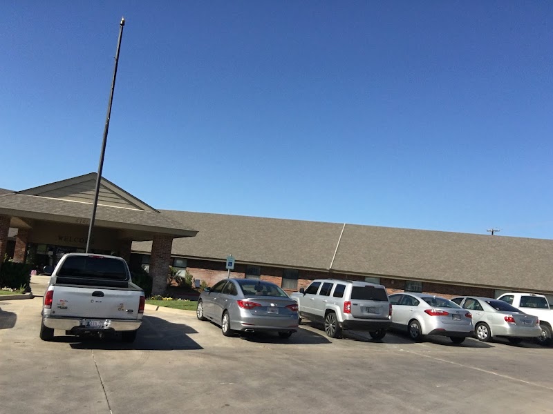 THE LAKES nursing home in OKLAHOMA CITY, OK - Photo 3 of 5