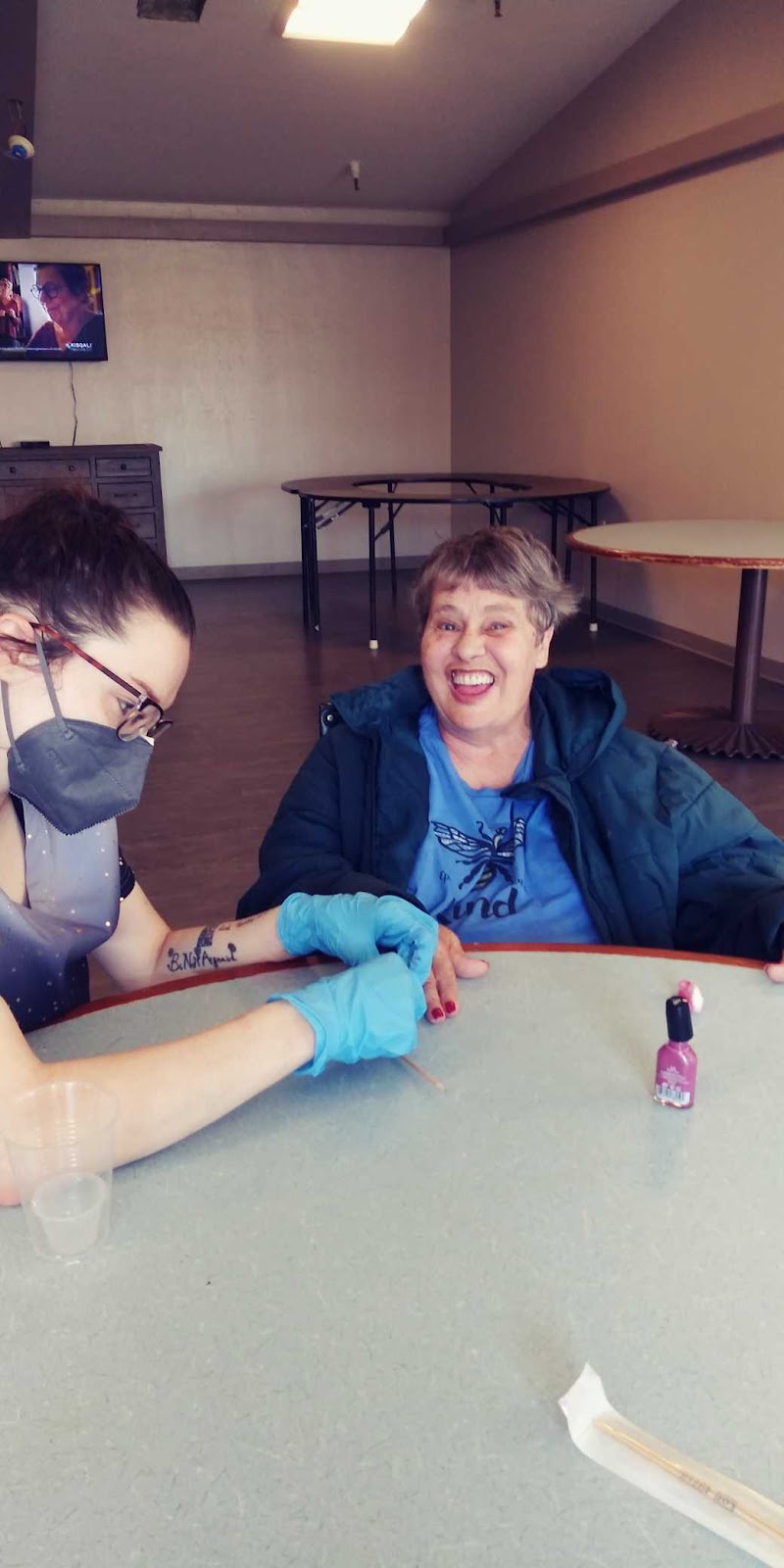 ENGLISH VILLAGE SKILLED NURSING AND THERAPY nursing home in ALTUS, OK - Photo 3 of 10