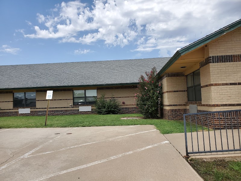 BAPTIST VILLAGE OF ENID nursing home in ENID, OK - Photo 4 of 9