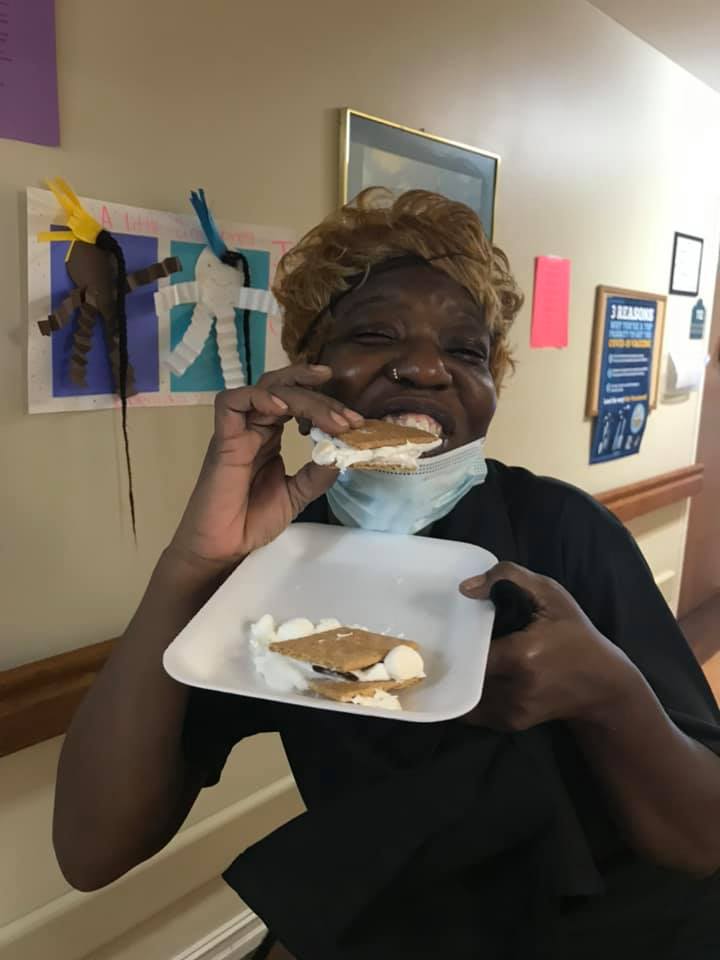 Colonial Manor Nursing Home nursing home in Tulsa, OK - Photo 3 of 5