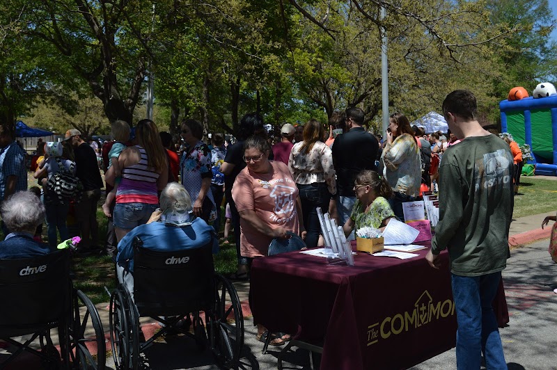 THE COMMONS nursing home in ENID, OK - Photo 4 of 10