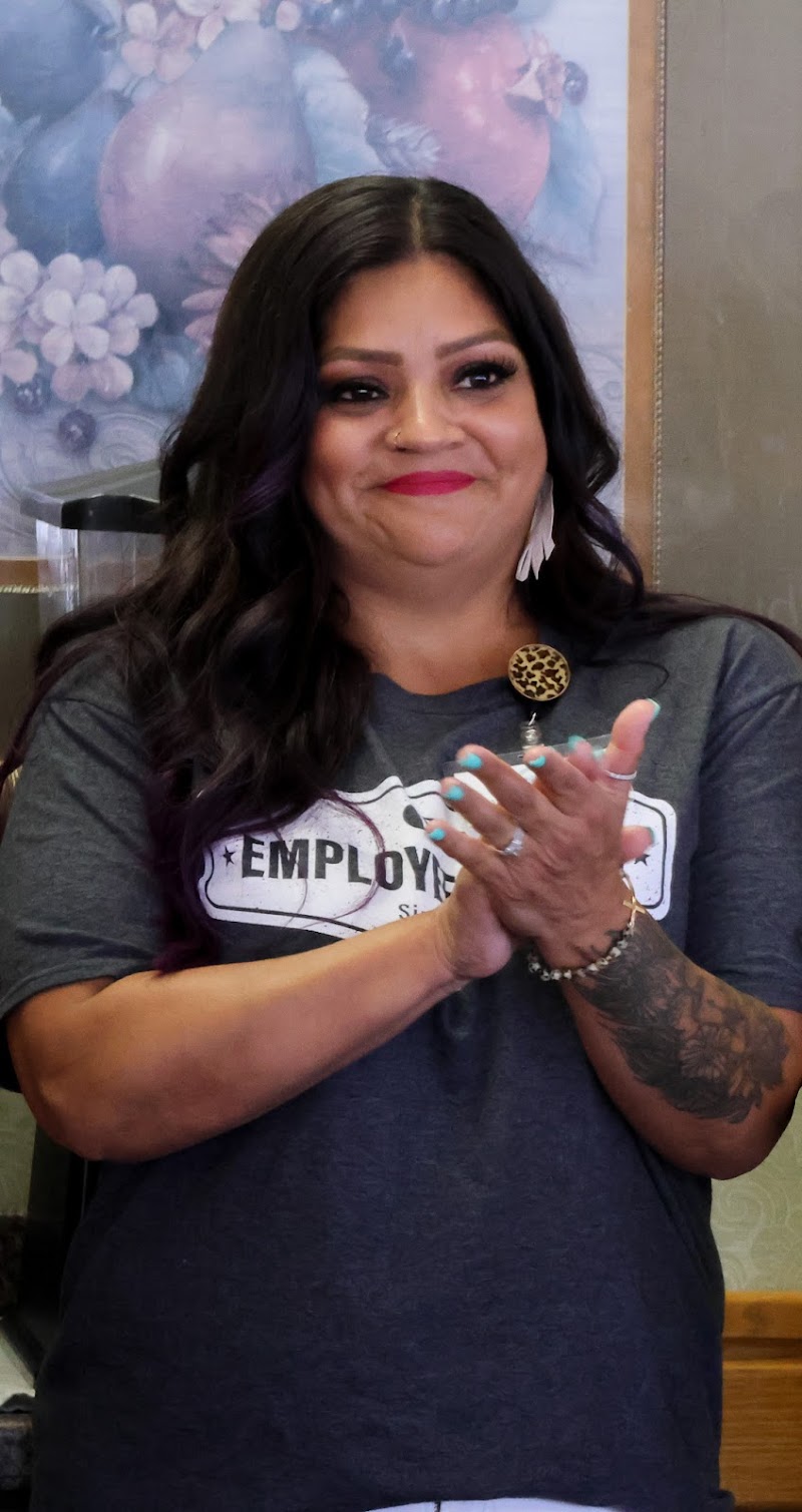 MAGNOLIA CREEK SKILLED NURSING AND THERAPY nursing home in ALTUS, OK - Photo 5 of 5