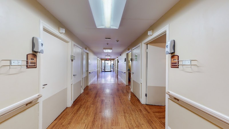 Northwest Nursing Center nursing home in Oklahoma City, OK - Photo 4 of 5