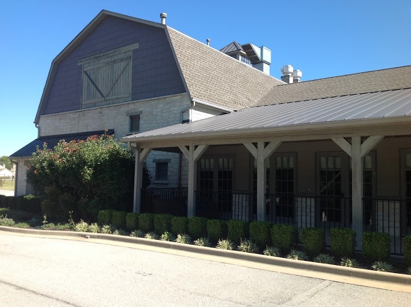 SENIOR SUITES HEALTHCARE nursing home in BROKEN ARROW, OK - Photo 2 of 5