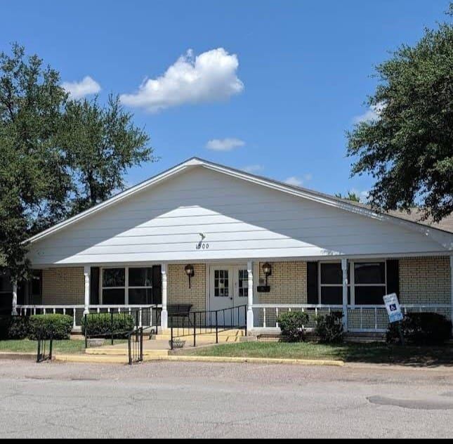 Elmbrook of Atoka nursing home in ATOKA, OK - Photo 2 of 5