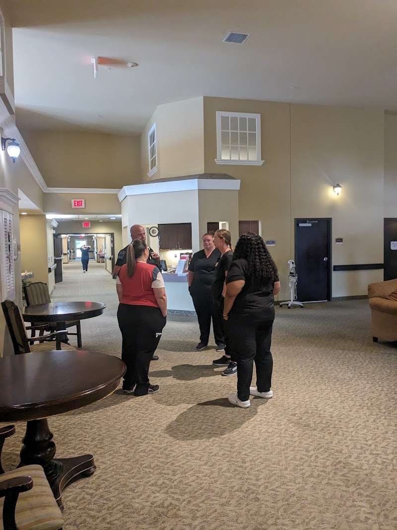 THE VILLAGES AT SOUTHERN HILLS nursing home in TULSA, OK - Photo 3 of 7