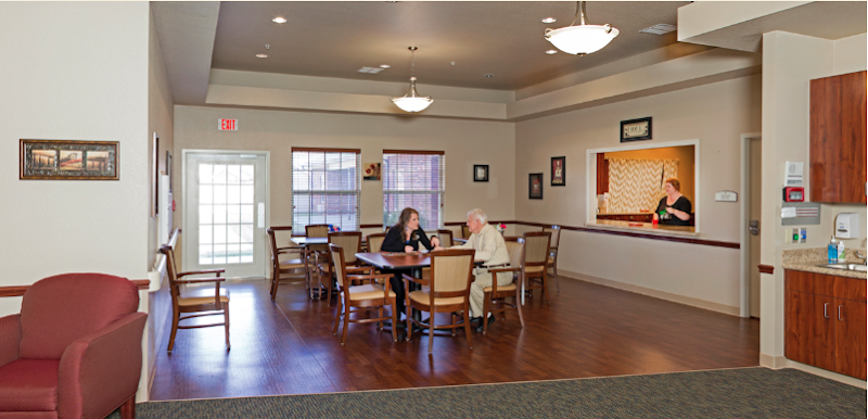 MEMORY CARE CENTER AT EMERALD nursing home in CLAREMORE, OK - Photo 5 of 5