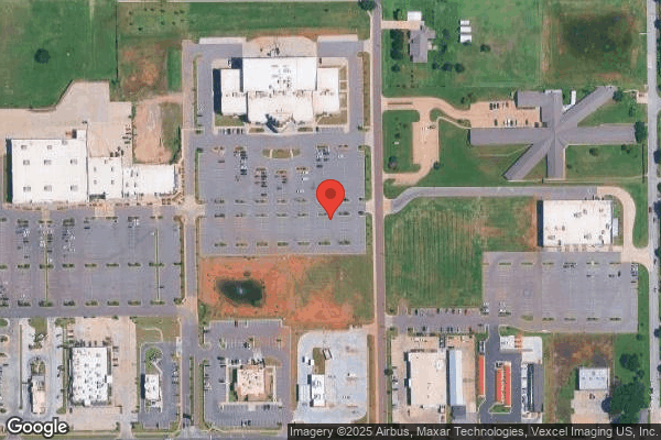 CROSS TIMBERS NURSING AND REHABILITATION nursing home in MIDWEST CITY, OK - Photo 1 of 2