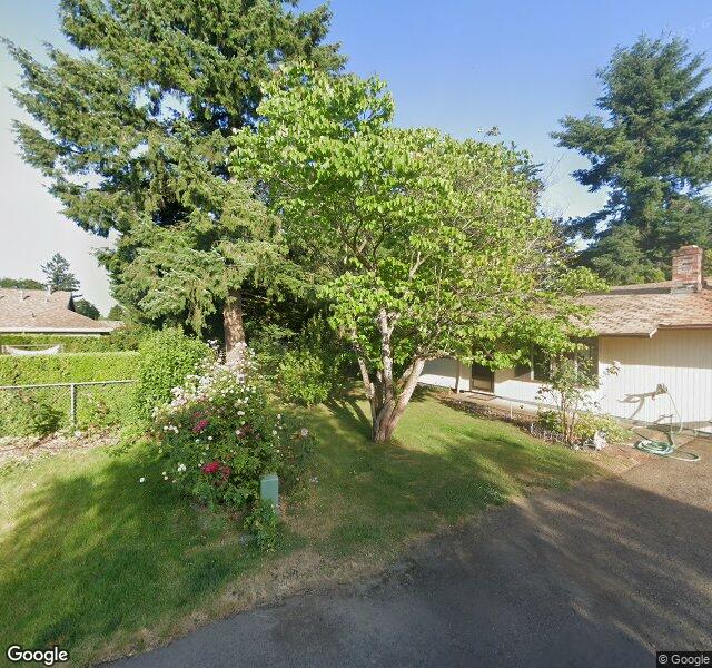 VILLAGE HEALTH CARE nursing home in GRESHAM, OR - Photo 5 of 5