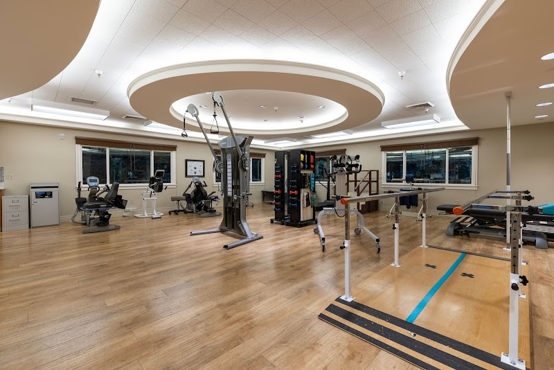 WEST HILLS HEALTH & REHABILITATION nursing home in PORTLAND, OR - Photo 3 of 5