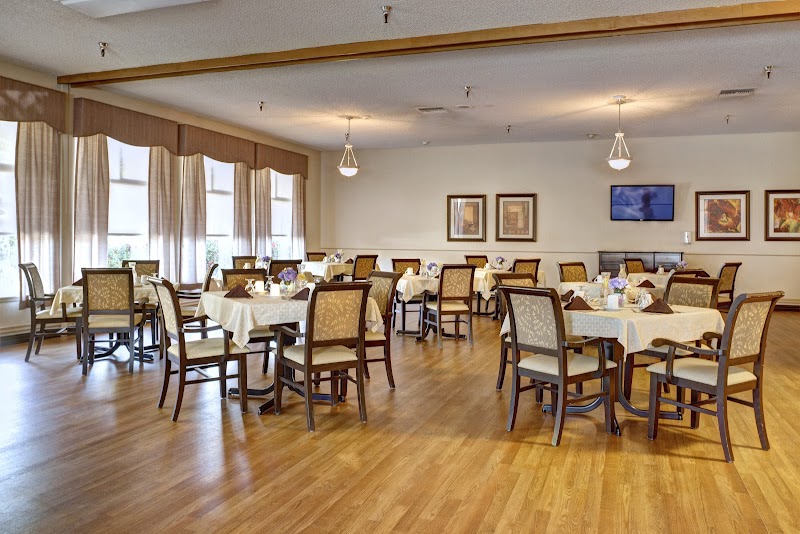 AVAMERE AT THREE FOUNTAINS nursing home in MEDFORD, OR - Photo 5 of 10