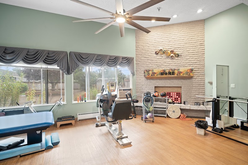 COTTAGE GROVE POST ACUTE nursing home in COTTAGE GROVE, OR - Photo 3 of 5