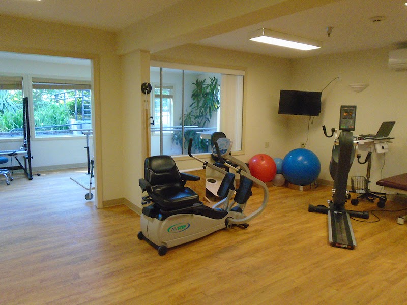 SOUTH HILLS REHABILITATION CENTER nursing home in EUGENE, OR - Photo 4 of 5