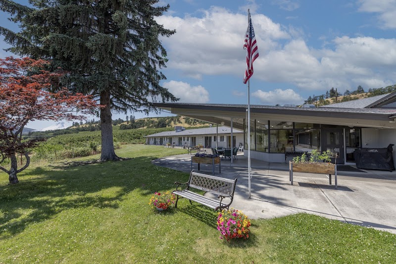 THE DALLES HEALTH & REHABILITATION CENTER nursing home in THE DALLES, OR - Photo 3 of 7