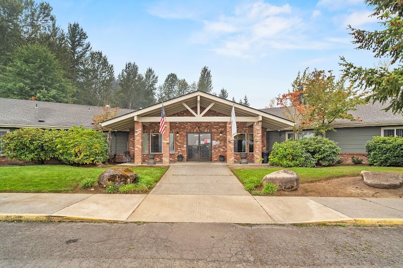 CRESWELL POST ACUTE nursing home in CRESWELL, OR - Photo 5 of 5