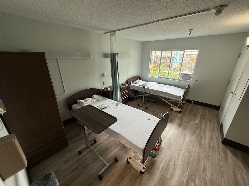 CHEHALEM POST ACUTE nursing home in NEWBERG, OR - Photo 5 of 5