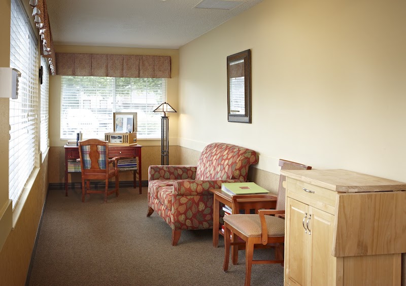 AVAMERE REHABILITATION OF CLACKAMAS nursing home in GLADSTONE, OR - Photo 3 of 5