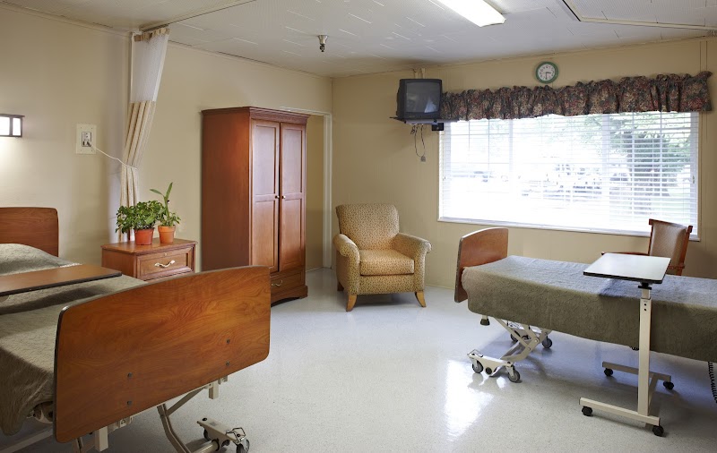 AVAMERE REHABILITATION OF CLACKAMAS nursing home in GLADSTONE, OR - Photo 4 of 5