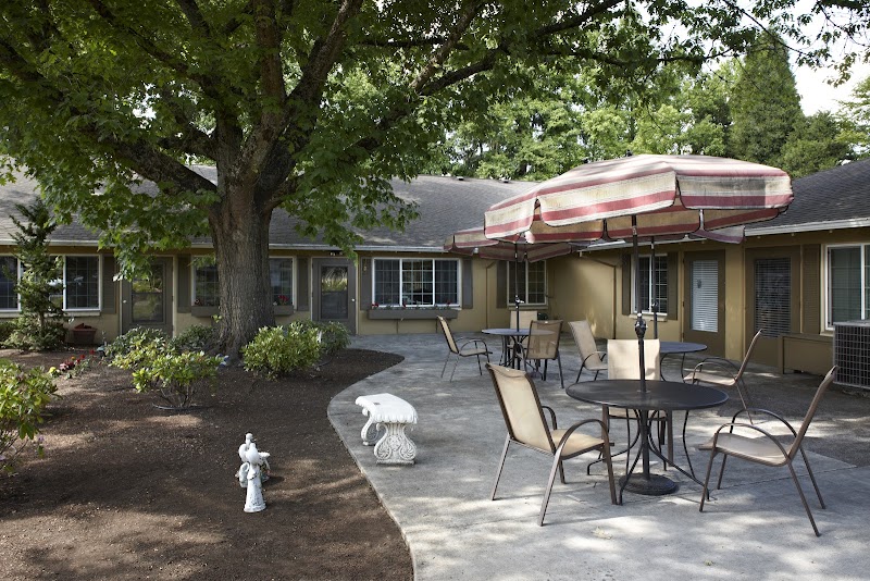 AVAMERE REHABILITATION OF CLACKAMAS nursing home in GLADSTONE, OR - Photo 5 of 5