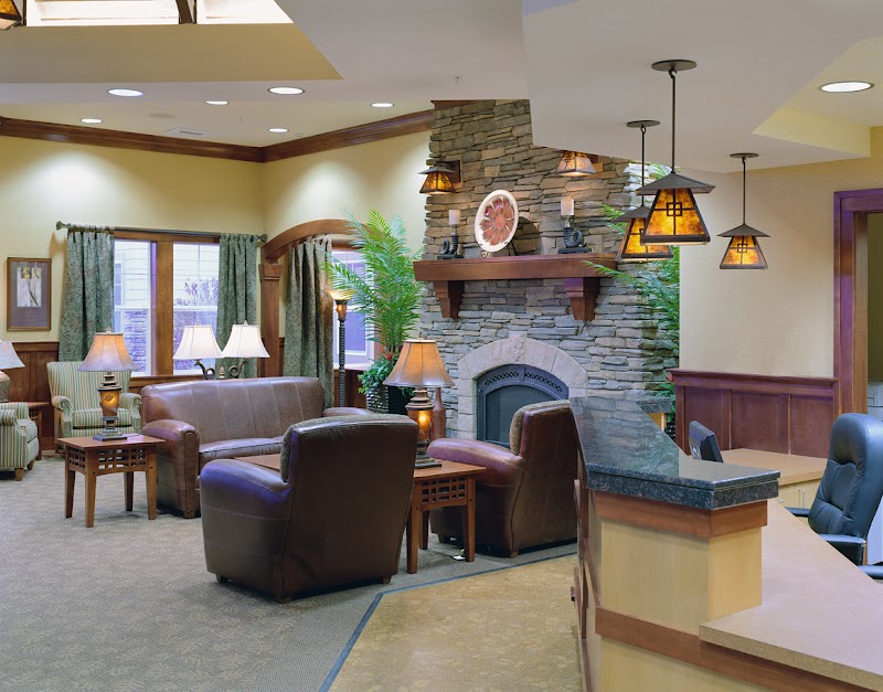 PEARL AT KRUSE WAY, THE nursing home in LAKE OSWEGO, OR - Photo 3 of 5