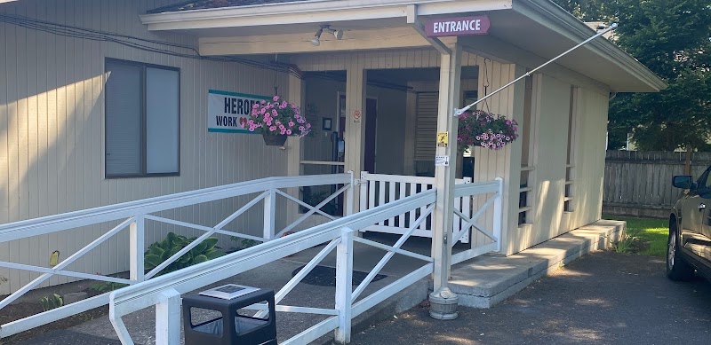 AVALON CARE CENTER - SCAPPOOSE nursing home in SCAPPOOSE, OR - Photo 5 of 10