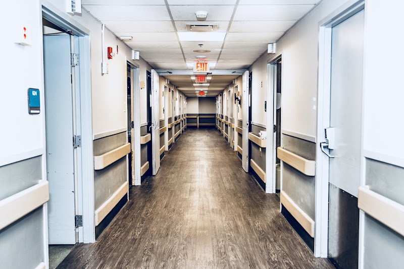 SQUIRREL HILL WELLNESS AND REHABILITATION CENTER nursing home in PITTSBURGH, PA - Photo 5 of 5