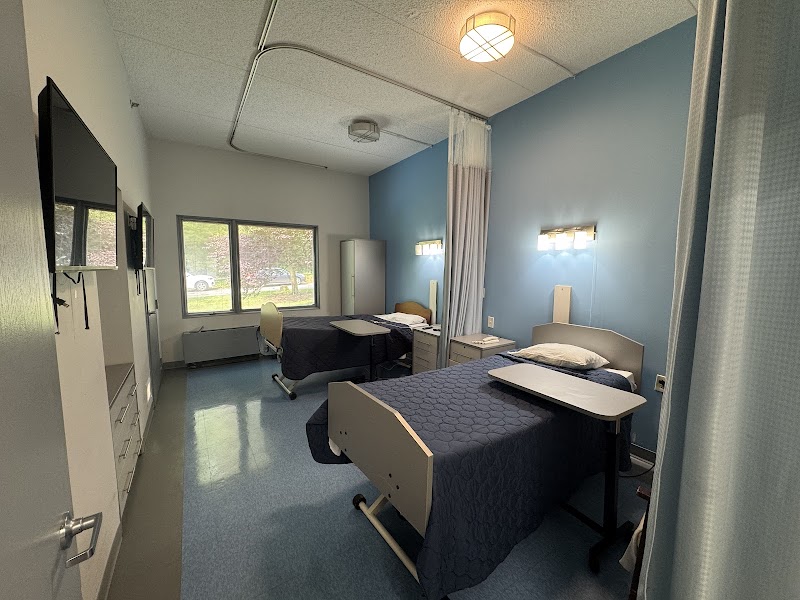 PINE VIEW HEALTHCARE AND REHABILITATION CENTER nursing home in BROOMALL, PA - Photo 4 of 5