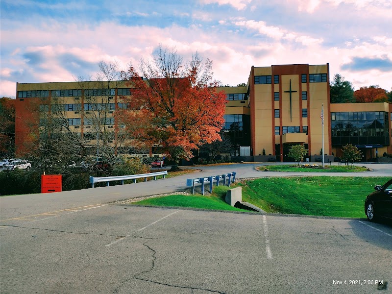 ST JOHN SPECIALTY CARE CENTER nursing home in MARS, PA - Photo 4 of 5
