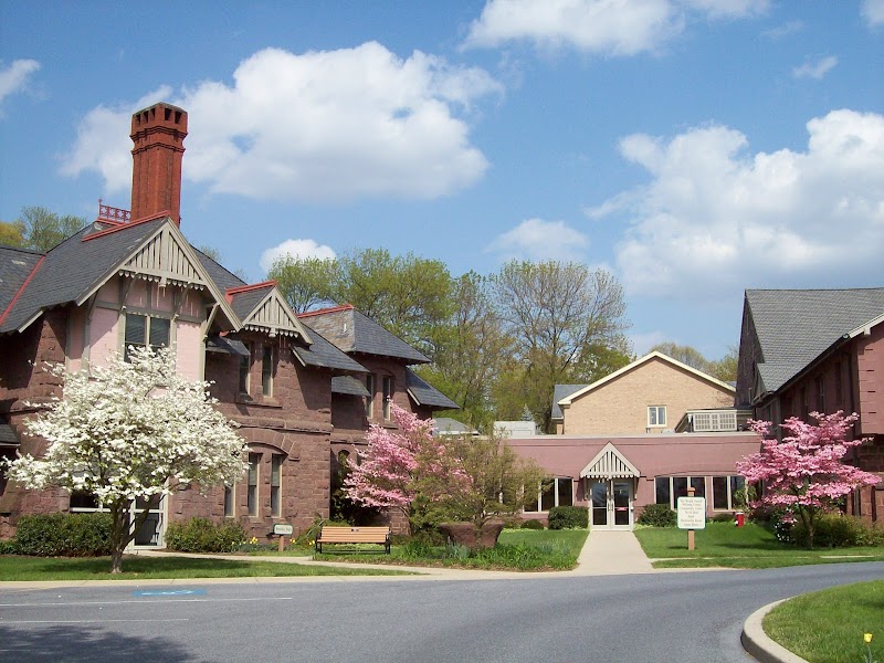 CORNWALL MANOR nursing home in CORNWALL, PA - Photo 2 of 10