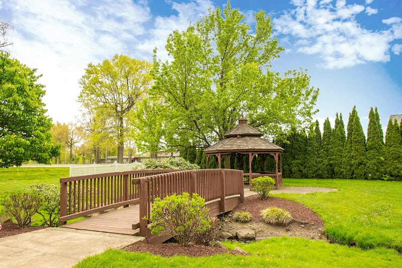 HERMITAGE NURSING AND REHABILITATION nursing home in HERMITAGE, PA - Photo 3 of 10