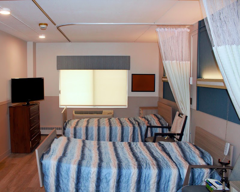 JEWEL HEALTHCARE AND REHABILITATION CENTER nursing home in ALLENTOWN, PA - Photo 3 of 10