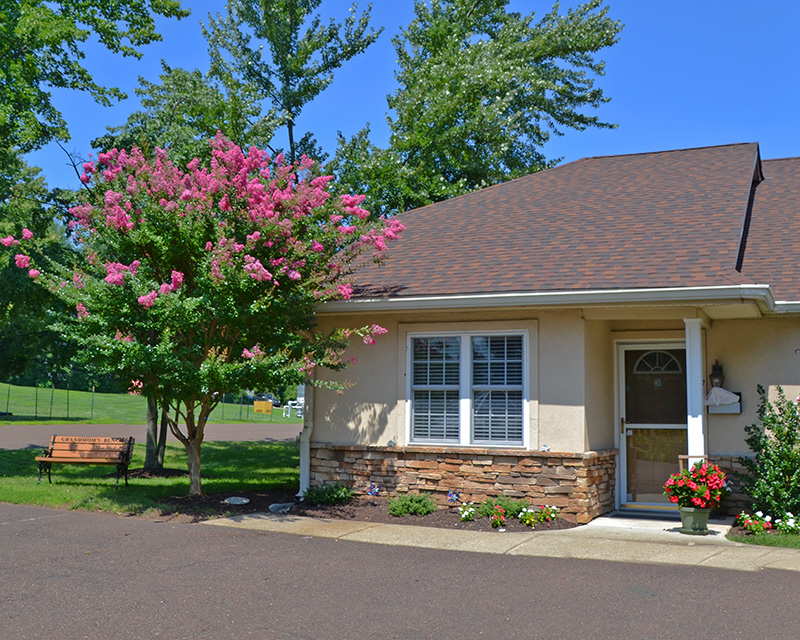 CHANDLER HALL HEALTH SERVICES nursing home in NEWTOWN, PA - Photo 5 of 10