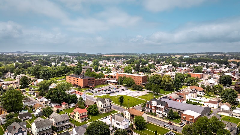 Myerstown Nursing and Rehab LLC nursing home in MYERSTOWN, PA - Photo 2 of 10