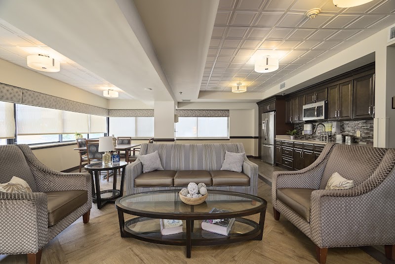 MAPLE RIDGE REHABILITATION & HEALTHCARE CENTER nursing home in KINGSTON, PA - Photo 3 of 5