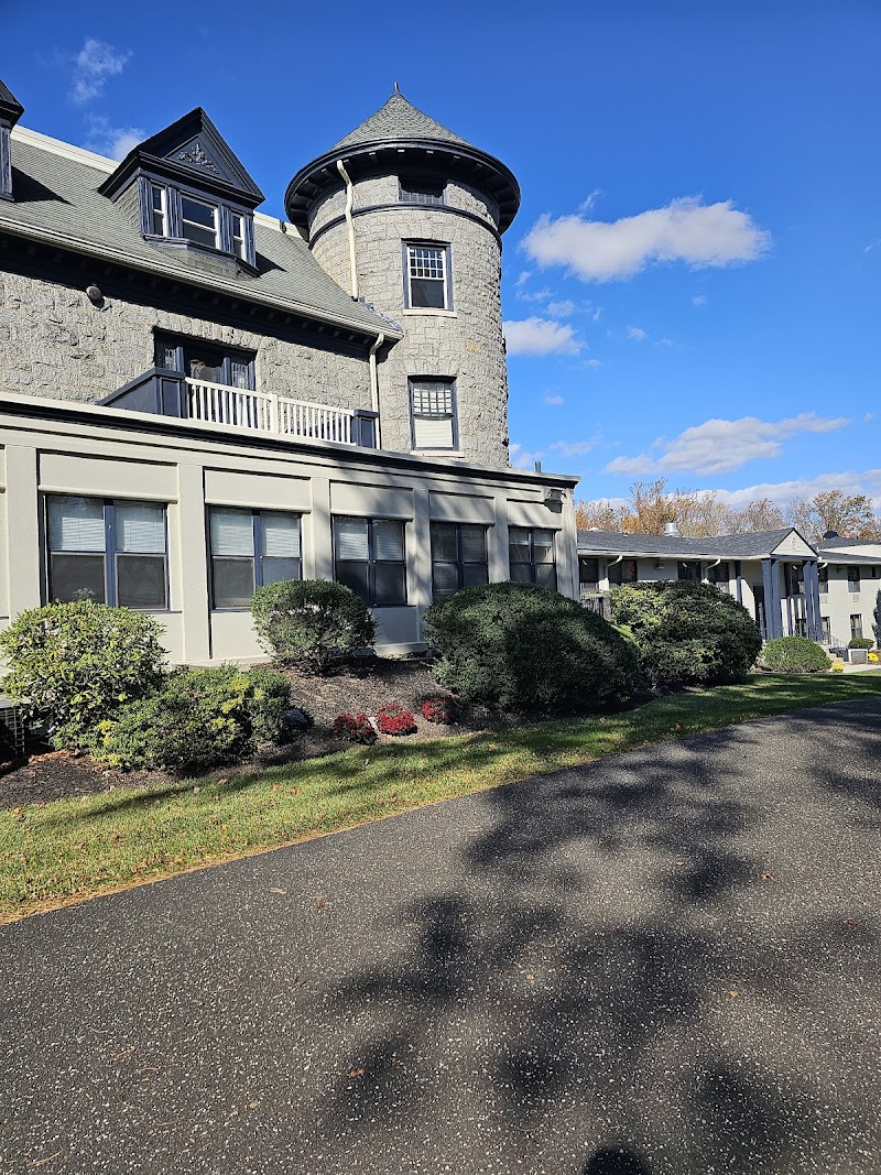 SILVER STREAM NURSING AND REHABILITATION CENTER nursing home in SPRING HOUSE, PA - Photo 5 of 5
