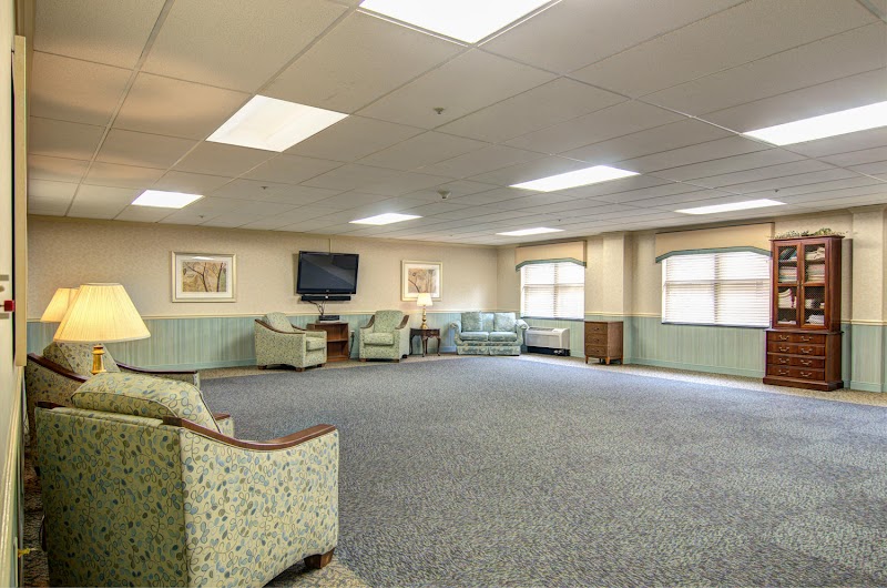 JERSEY SHORE SKILLED NURSING AND REHABILITATION CE nursing home in JERSEY SHORE, PA - Photo 3 of 5