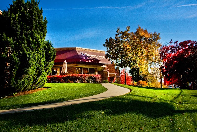ALPINE VALLEY POST ACUTE AND HEALTHCARE CENTER nursing home in LEBANON, PA - Photo 3 of 10