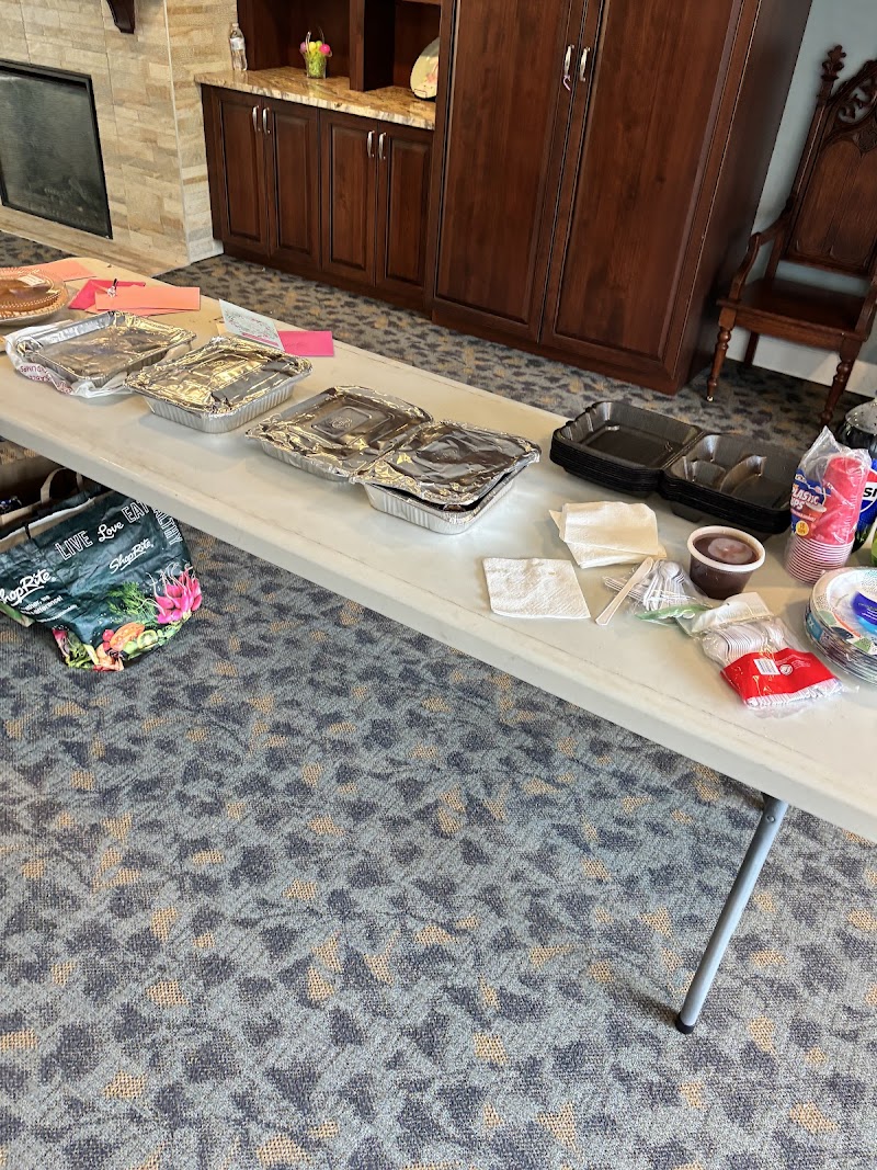 SAUNDERS NURSING AND REHABILITATION CENTER nursing home in WYNNEWOOD, PA - Photo 4 of 5