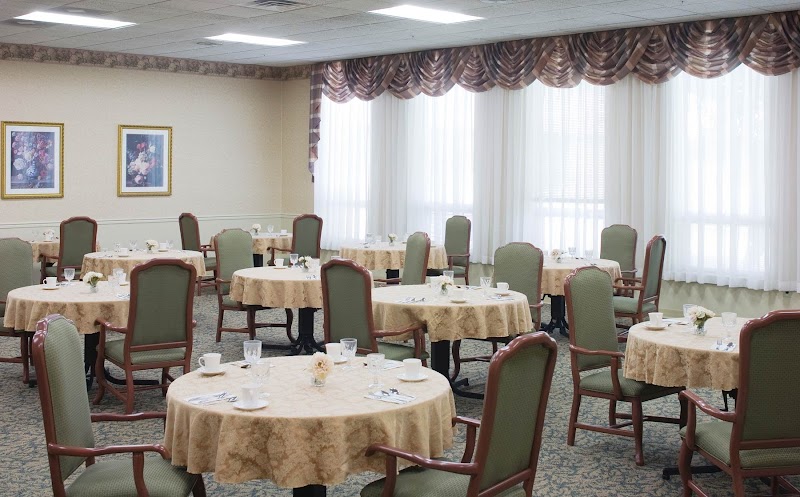 QUAKERTOWN CENTER nursing home in QUAKERTOWN, PA - Photo 3 of 8