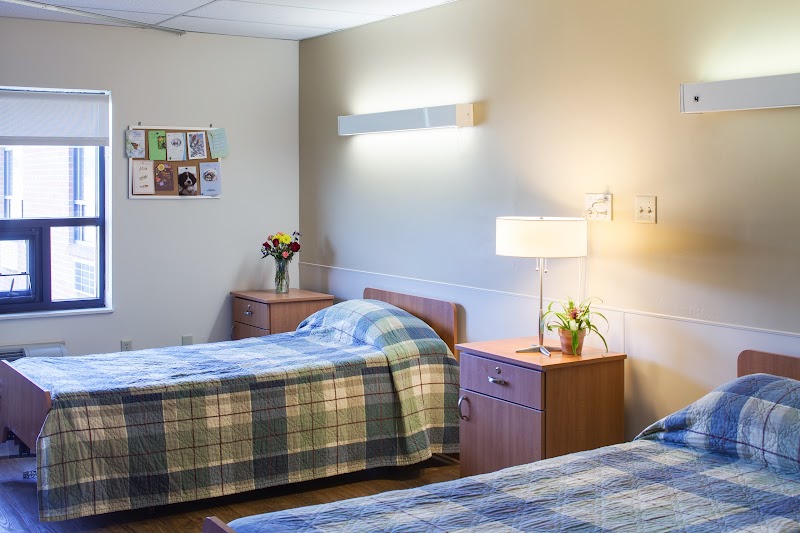 LAUREL CENTER nursing home in HAMBURG, PA - Photo 3 of 10