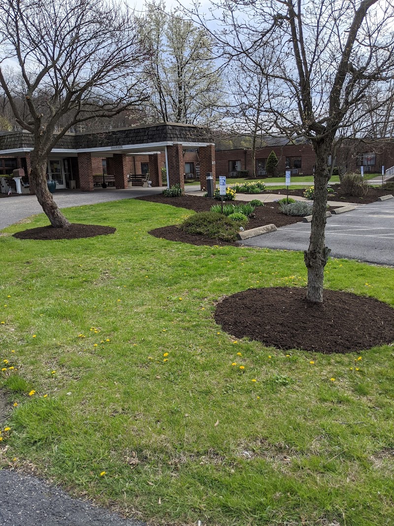 PREMIER AT PERRY VILLAGE FOR NURSING AND REHAB, LL nursing home in NEW BLOOMFIELD, PA - Photo 4 of 5