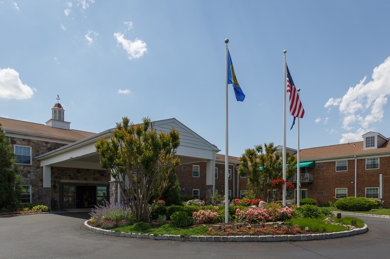 WILLOWBROOKE COURT-SOUTHAMPTON nursing home in SOUTHAMPTON, PA - Photo 2 of 10