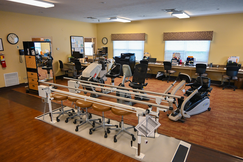 TWIN LAKES REHABILITATION AND HEALTHCARE CENTER nursing home in GREENSBURG, PA - Photo 3 of 5