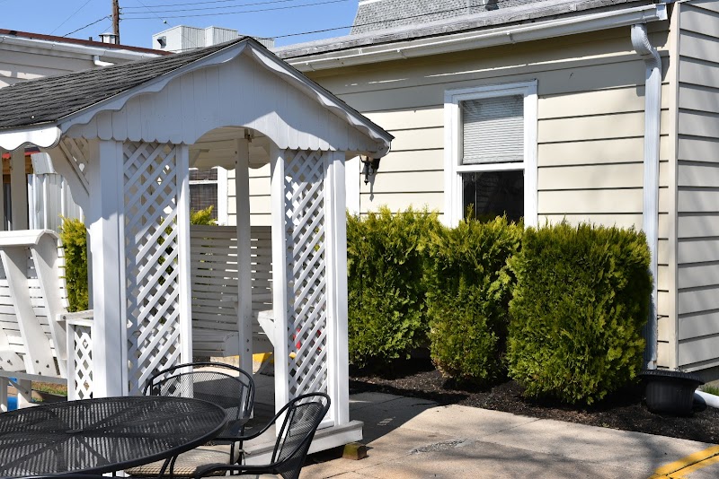 KADIMA REHABILITATION & NURSING AT PALMYRA nursing home in PALMYRA, PA - Photo 4 of 5